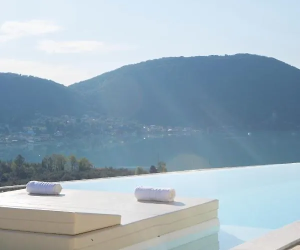 Villa Afroditi Collection *